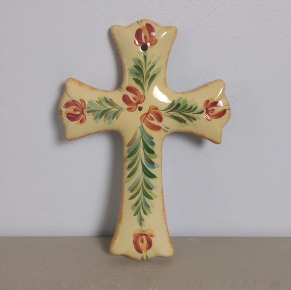 Southern Living Cross - Picture 1 of 3